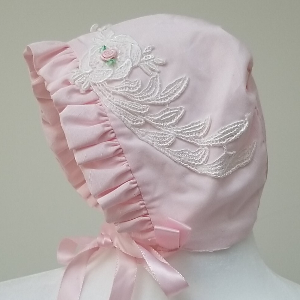 Soft Pink Girls Bonnet with Applique Size 12 months